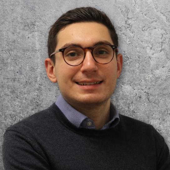 luke johnson headshot