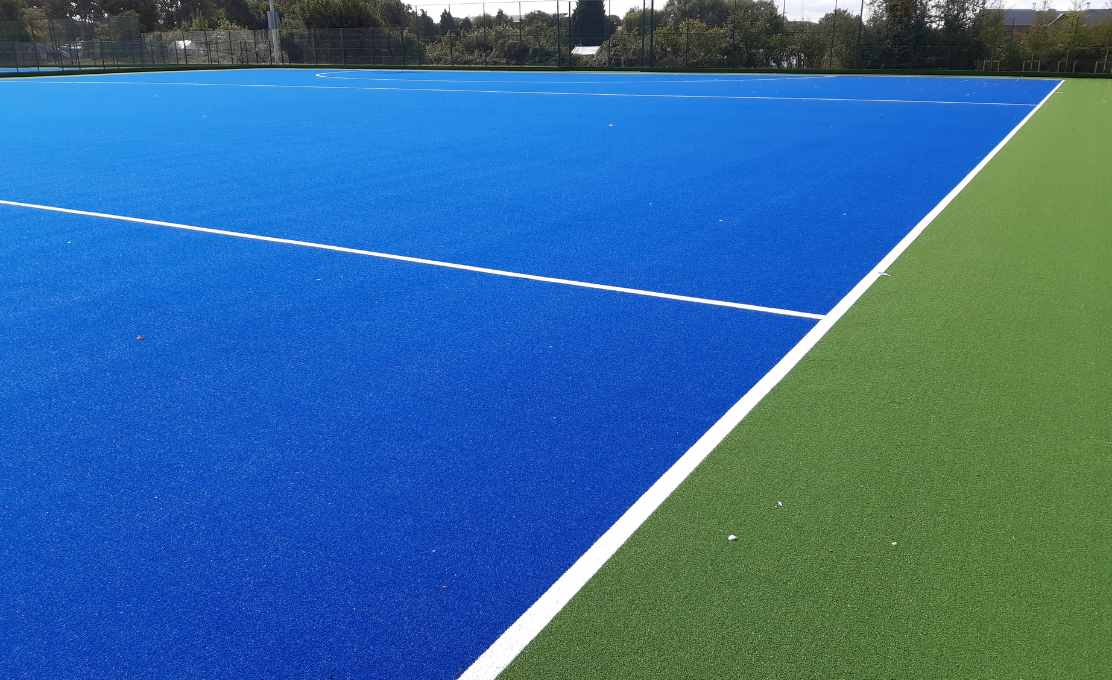 middle of hockey pitch with lines